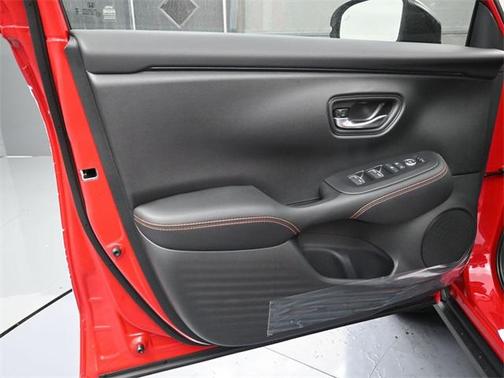 2026 Honda HR-V 2WD Sport