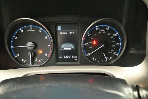 Silver Sky Metallic 2018 Toyota RAV4 LE