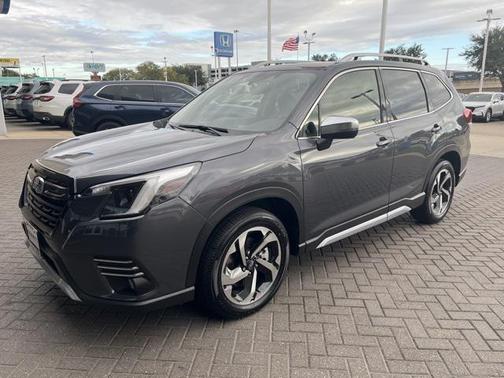 2023 Subaru Forester Touring