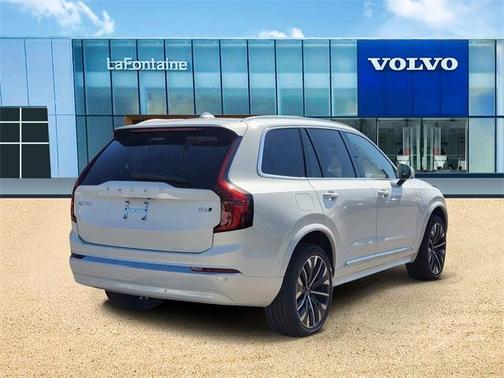 2026 Volvo XC90 B6 Ultra 7-Seater