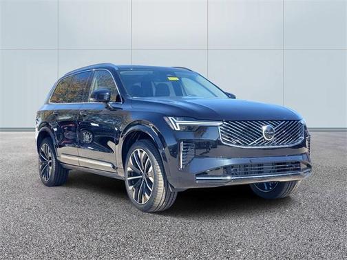 2026 Volvo XC90 B6 Plus 7-Seater