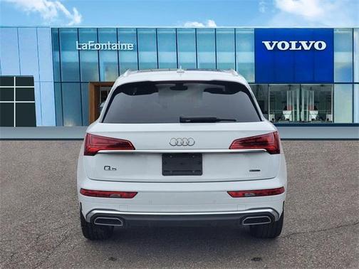 2022 Audi Q5 45 S line quattro Premium