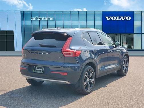 2022 Volvo XC40 T5 Inscription