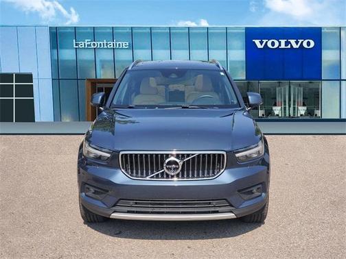 2022 Volvo XC40 T5 Inscription