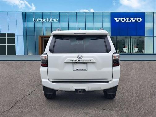 2020 Toyota 4Runner SR5