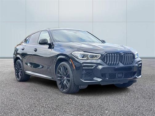 2022 BMW X6 xDrive40i