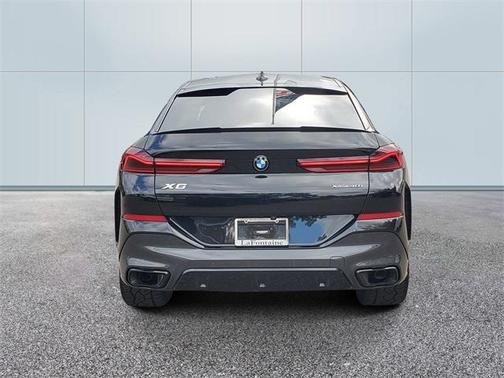 2022 BMW X6 xDrive40i
