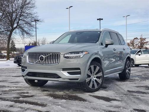 2024 Volvo XC90 Recharge Plug-In Hybrid T8 Plus 6 Passenger