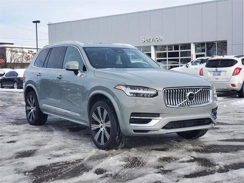 2024 Volvo XC90 Recharge Plug-In Hybrid T8 Plus 6 Passenger