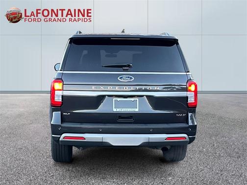 2023 Ford Expedition Max XLT