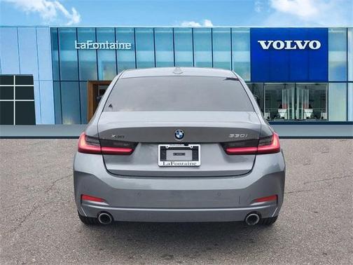 2023 BMW 330 i xDrive