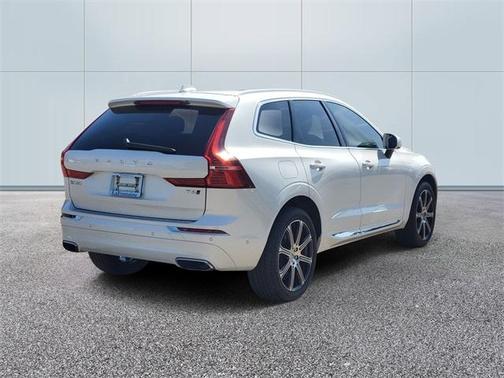 2021 Volvo XC60 T6 Inscription