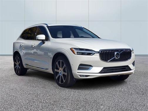 2021 Volvo XC60 T6 Inscription
