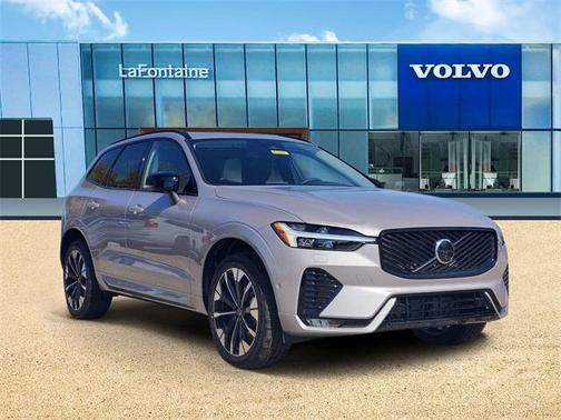 2026 Volvo XC60 B5 Plus