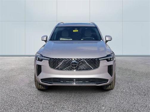 2026 Volvo XC90 B5 Plus 7-Seater