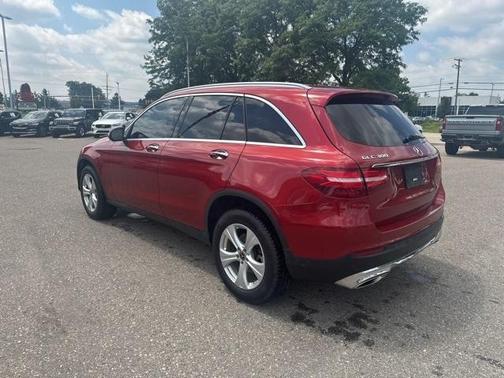 2018 Mercedes-Benz GLC 300 Base