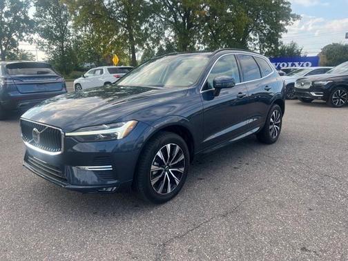 2023 Volvo XC60 B5 Core