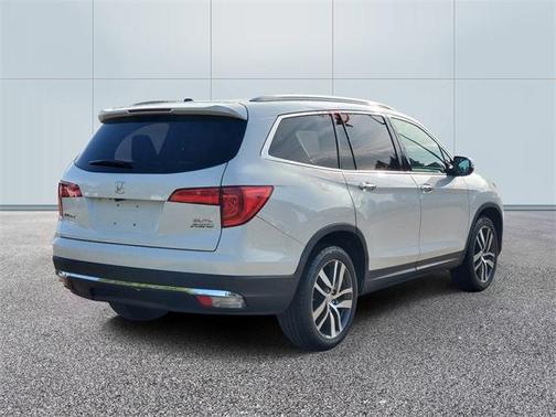2017 Honda Pilot Elite