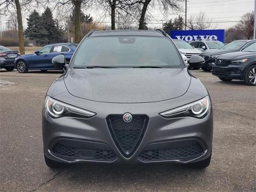2020 Alfa Romeo Stelvio Ti Sport