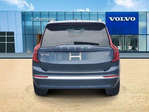 Denim Blue Metallic 2026 Volvo XC90 B5 Core