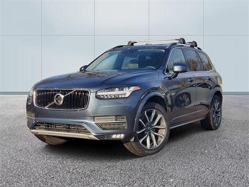 2019 Volvo XC90 T5 Momentum