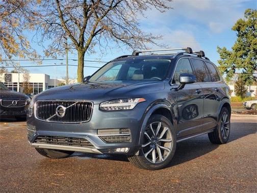 2019 Volvo XC90 T5 Momentum