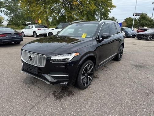 2019 Volvo XC90 T6 Inscription