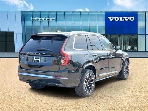 2026 Volvo XC90 B6 Plus 7-Seater