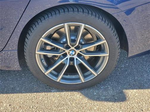 2020 BMW 330 i xDrive