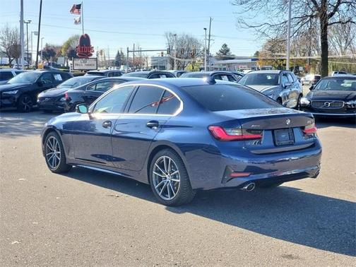 2020 BMW 330 i xDrive