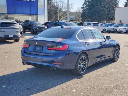 2020 BMW 330 i xDrive