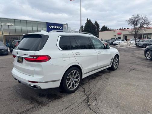 2020 BMW X7 xDrive40i