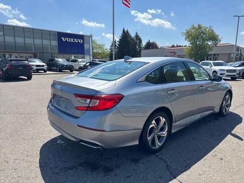 Lunar Silver Metallic 2019 Honda Accord EX-L