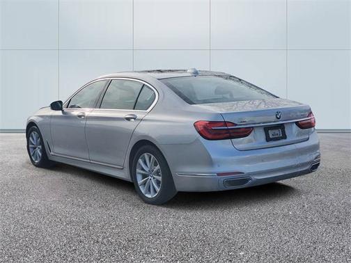 2019 BMW 740 i xDrive