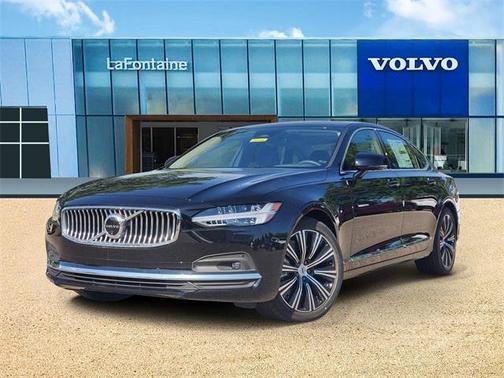 2025 Volvo S90 B6 Plus