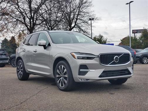 2023 Volvo XC60 B5 Core