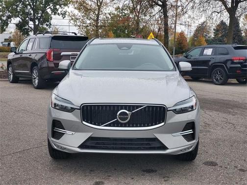 2023 Volvo XC60 B5 Core