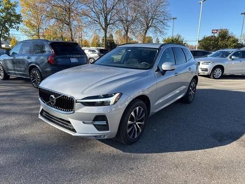2023 Volvo XC60 B5 Core