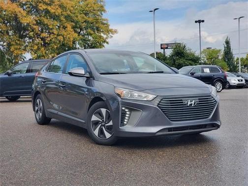 2017 Hyundai IONIQ Hybrid SEL