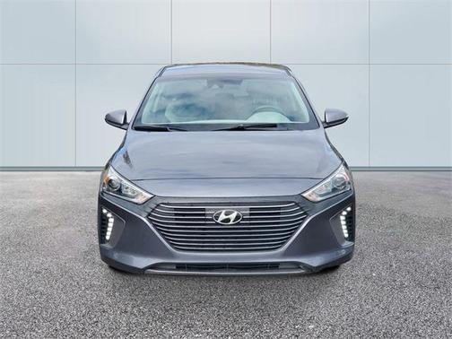 2017 Hyundai IONIQ Hybrid SEL