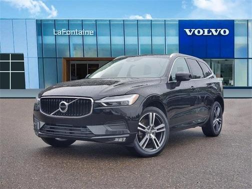 2021 Volvo XC60 T5 Momentum