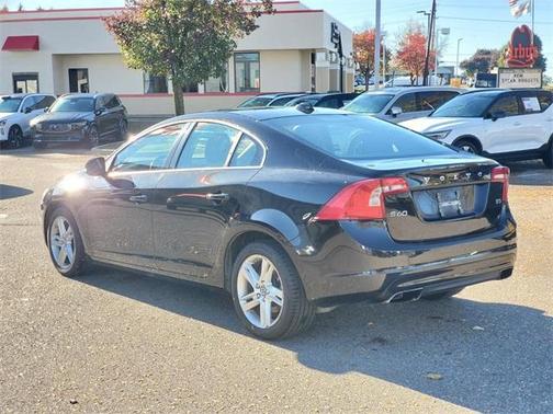 2015 Volvo S60 T5 Premier