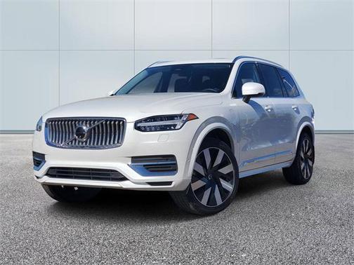 2024 Volvo XC90 Recharge Plug-In Hybrid T8 Plus Bright Theme 7 Passenger