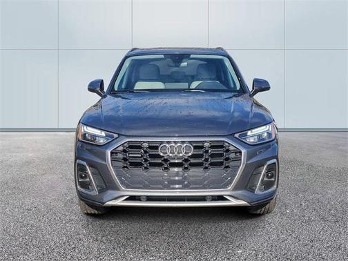 2023 Audi Q5 45 S line quattro Premium