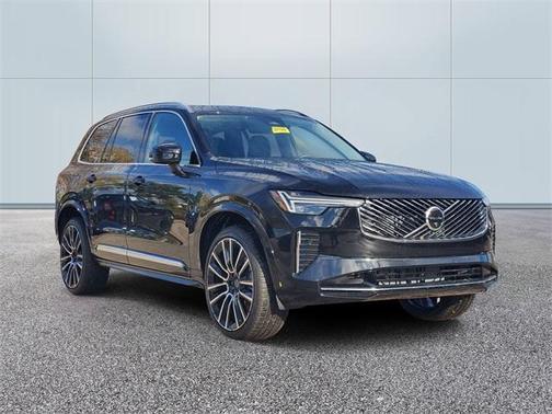 2026 Volvo XC90 B6 Plus 6-Seater