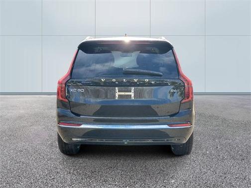 2026 Volvo XC90 B6 Plus 6-Seater