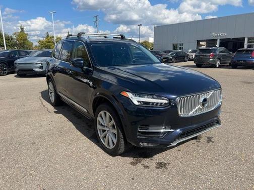 2016 Volvo XC90 T6 Inscription