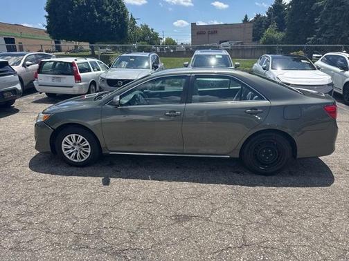 2014 Toyota Camry LE