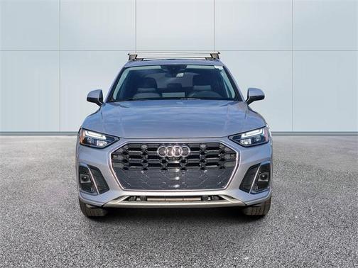2023 Audi Q5 45 S line quattro Premium