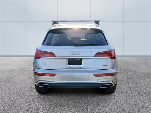 2023 Audi Q5 45 S line quattro Premium